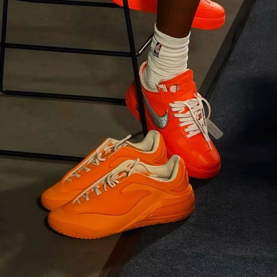 ���Ի�����ƣ�SGA��˫Nikeǩ��Ьӭ��������Ϣ