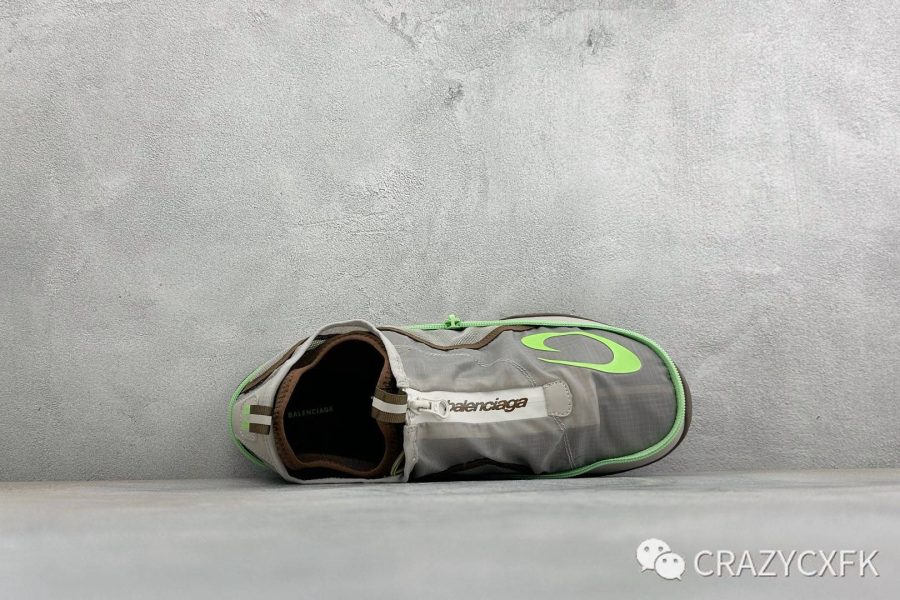 ��������BalenciagaPocketSneaker��ɫƴӫ����Բͷ�����Ͱ��˶�Ь