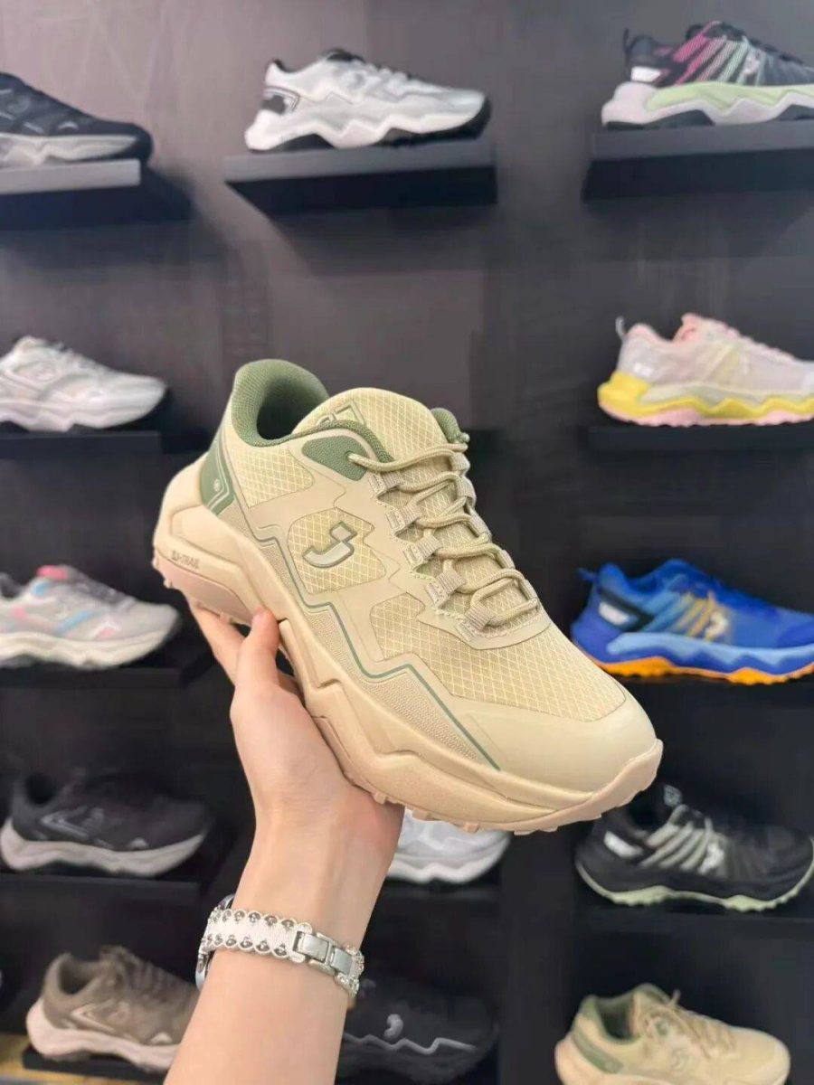 ������ȫԱ����Ȼ��ͬһ˫Ь���ձࡱ�ˡ�����