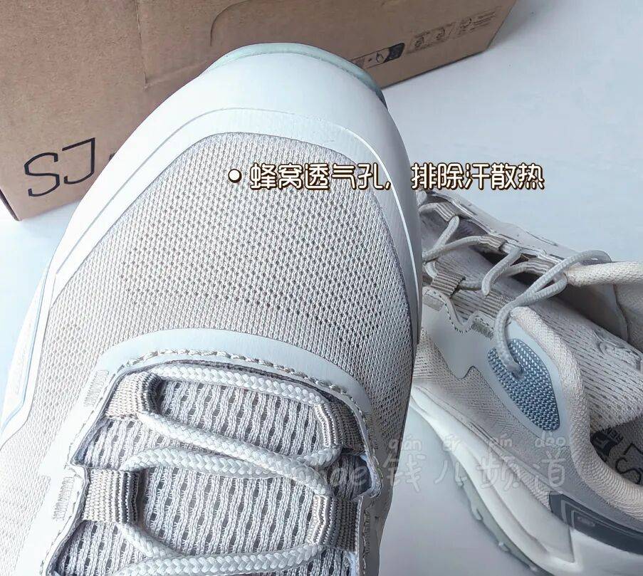 ������ȫԱ����Ȼ��ͬһ˫Ь���ձࡱ�ˡ�����