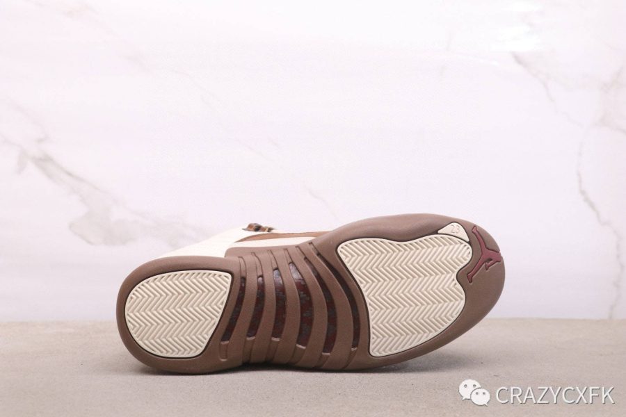 乔丹AirJordan12Fireside高帮奶油棕篮球鞋