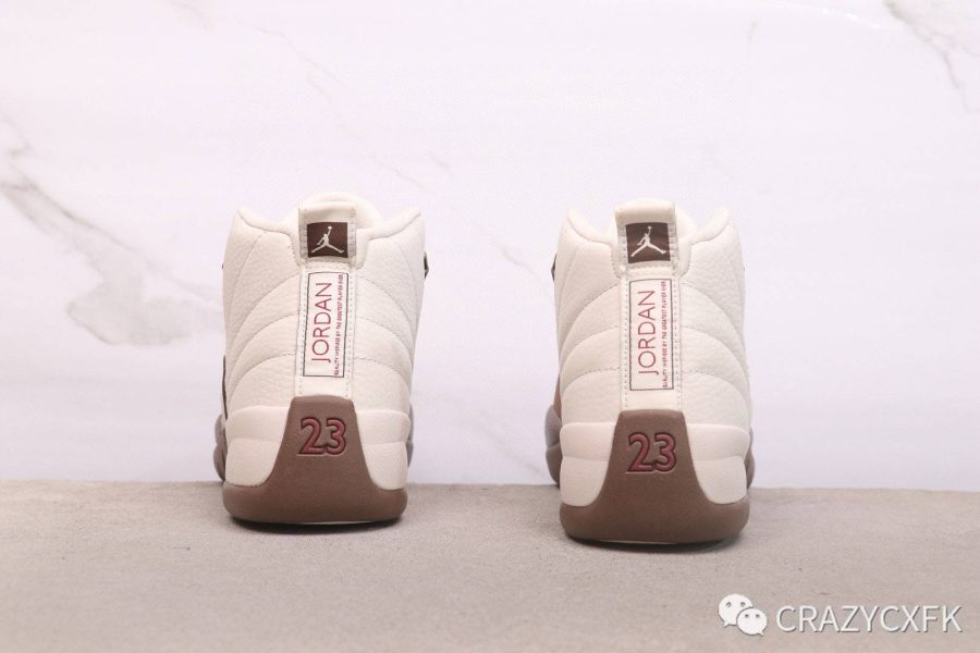 乔丹AirJordan12Fireside高帮奶油棕篮球鞋