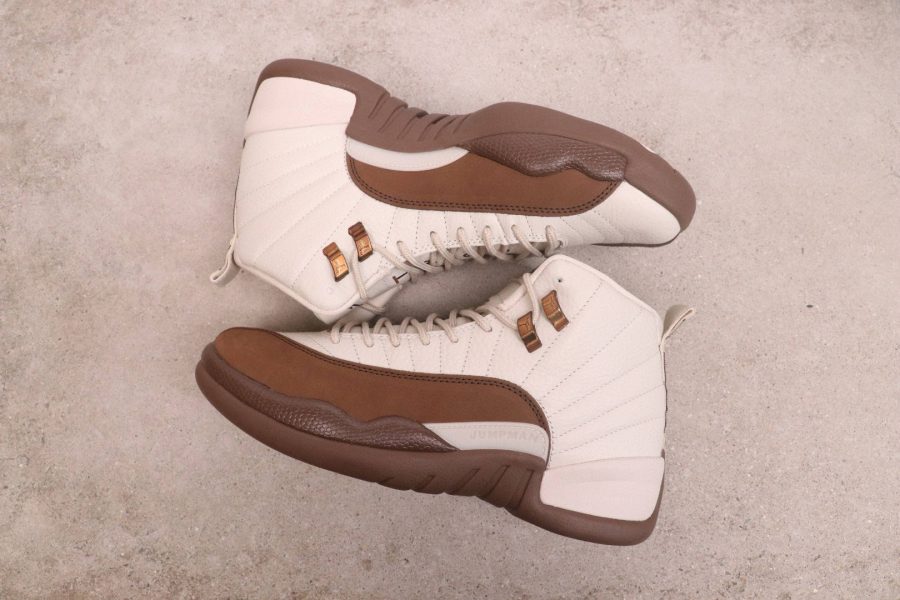 乔丹AirJordan12Fireside高帮奶油棕篮球鞋