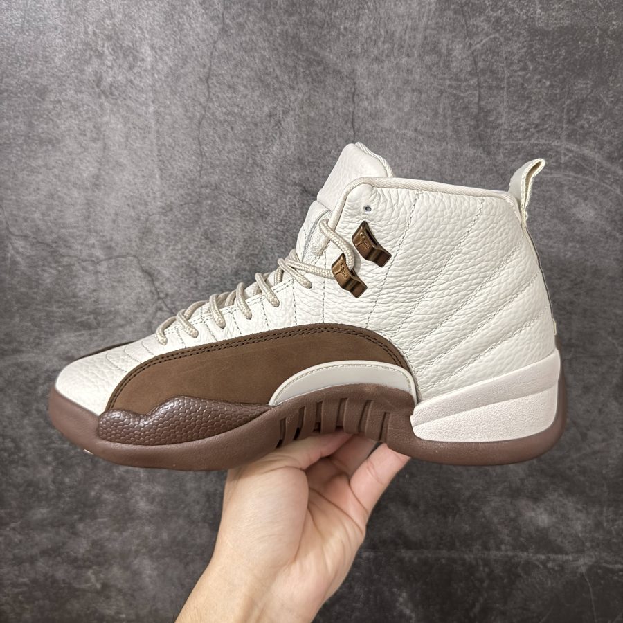 乔丹AirJordan12Fireside高帮奶油棕篮球鞋