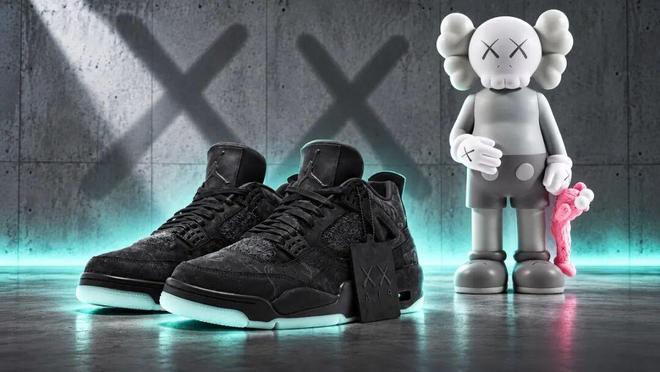 ���ЬKAWS x AJ4�����̶�����...
