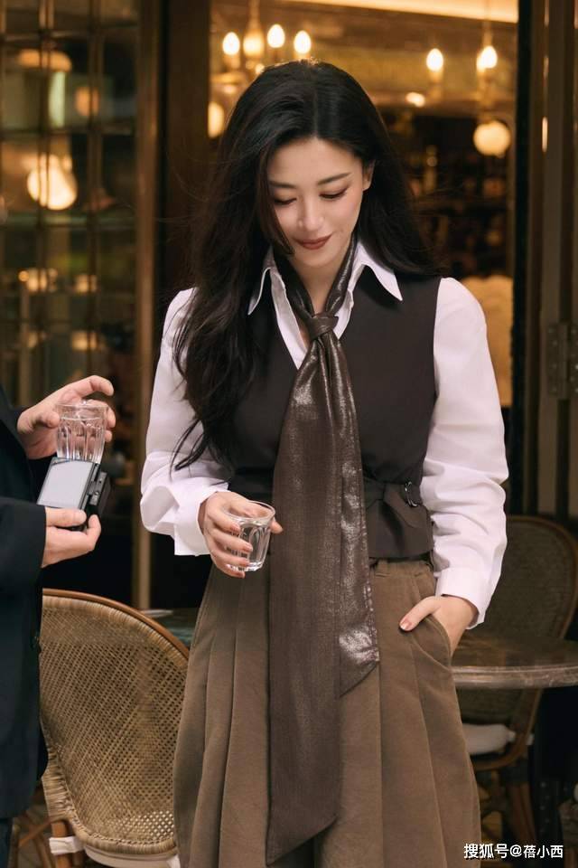 �ֱ����龪���ˣ�������������ȹ�ӡ��ָ�Ь����������ʱ�и߼�